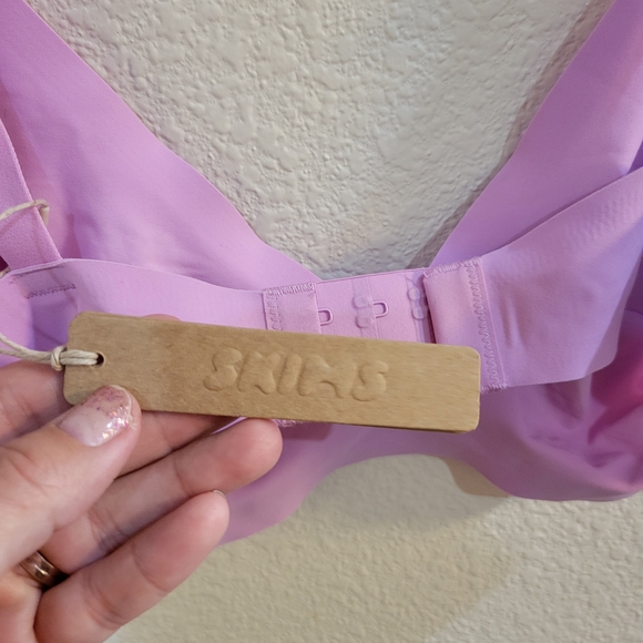 NWT SKIMS Naked Plunge Bralette Size Large - Picture 7 of 9